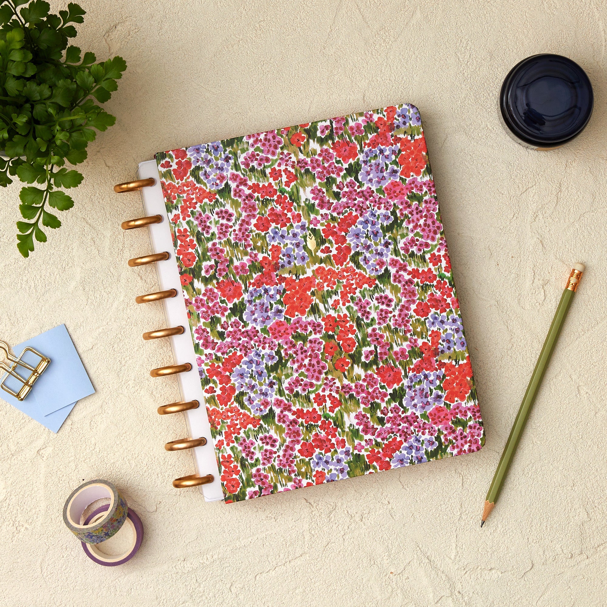 7x9 cover featuring floral patterns of poppy flowers